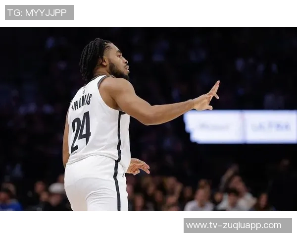 克尼佩尔火力全开砍下29分埃奇库姆与杰明联手助力球队胜利