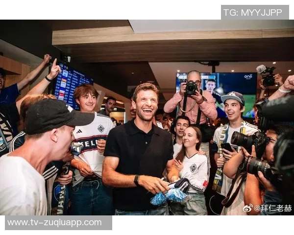 穆勒续约温哥华白浪明年年薪预计达600万欧元